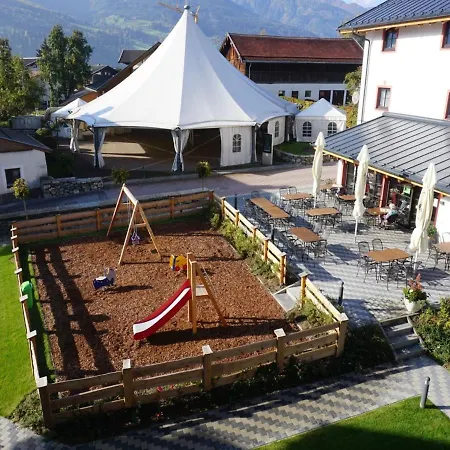 Apartamento Modern In Piesendorf